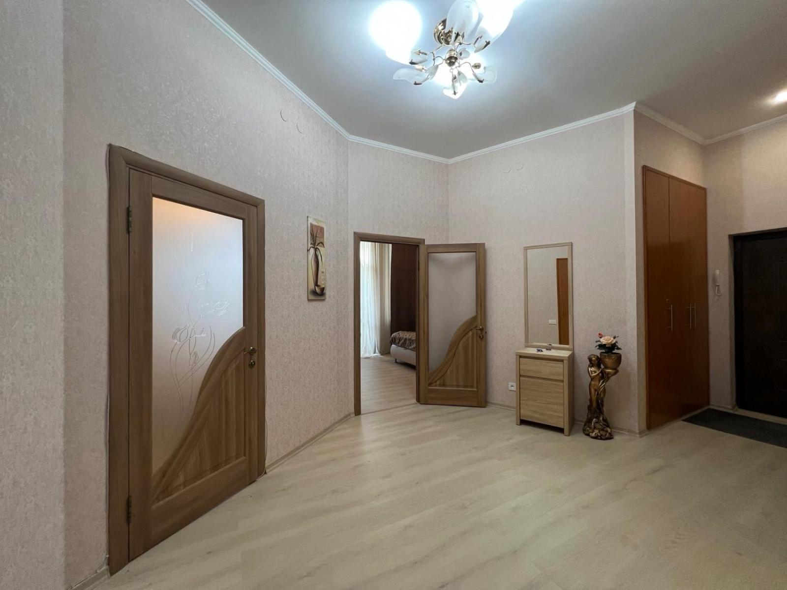 Apartment On Baseinaya Street 13 キエフ エクステリア 写真